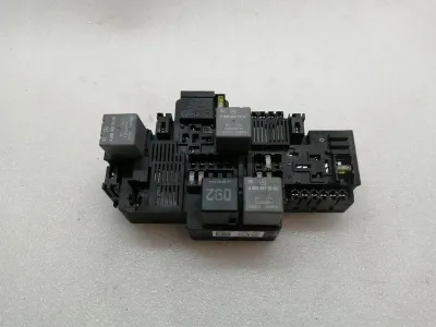Mercedes S-Class W222 Кутия за предпазители A2139062302 Кутия за предпазители