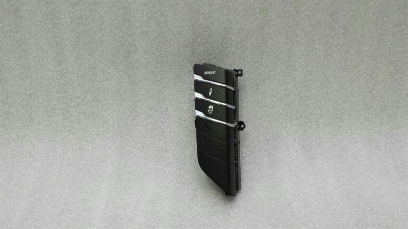 Porsche Panamera Porsche Panamera 970 Suspension Switch 97061343104 Air Suspension Switch