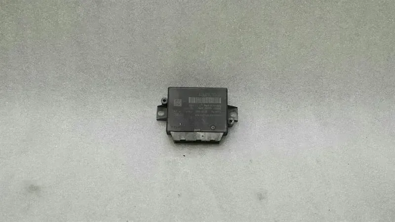 Porsche Panamera Porsche Panamera 970 PDC module 97061818352 control unit PTS parking aid Body type: Saloon
Fuel: Diesel