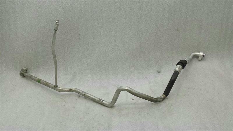 Porsche Panamera Porsche Panamera 970 A/C Pipe 97057309300 Air Conditioning Air Conditioning Body type: Saloon
Fuel: Diesel