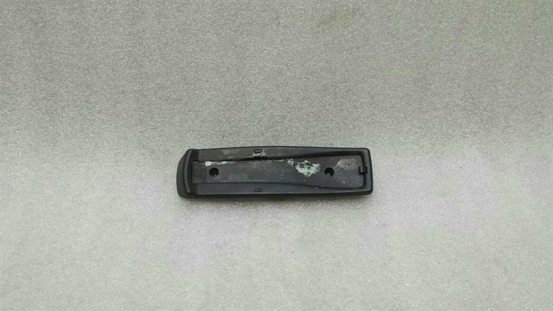 Porsche Panamera Porsche Panamera 970 Phone Cradle 7L5035721 Control Unit Charging Room Phone Body type: Saloon
Fuel: Diesel