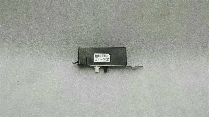 Porsche Panamera Porsche Panamera 970 Aerial / Antenna 97064711300 Antenna Body type: Saloon
Fuel: Diesel
