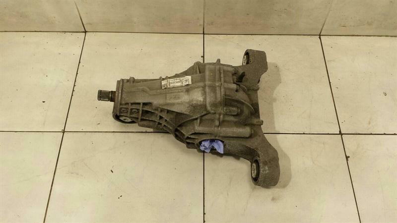 Porsche Cayenne Porsche Cayenne 958 92A Rear Diff 95835001105 Differential Rear 3.0 Diesel Body type: SUV
Fuel: Diesel