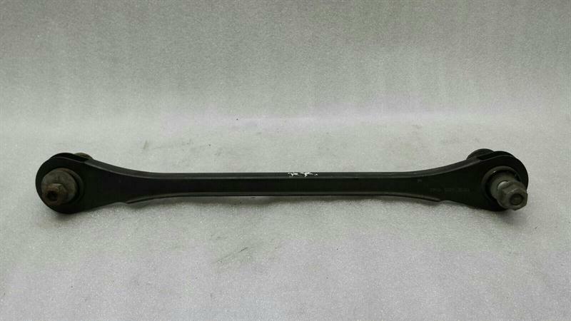 Porsche Cayenne Porsche Cayenne 958 92A right rear wishbone 7P0501530 rear right wishbone Body type: SUV
Fuel: Diesel