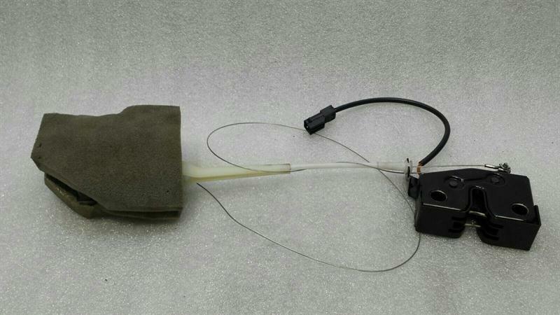 Porsche Boxster (987) bonnet lock Porsche Cayman 987 boot lock 98751205300 tailga...