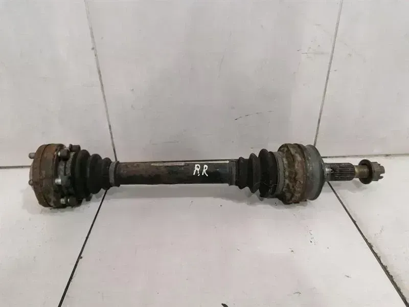 Porsche Boxster (987) Porsche Boxster 987 Drive Shaft Rear Right 98733202450 Right Drive Shaft PDK Body type: Convertible
Fuel: Petrol