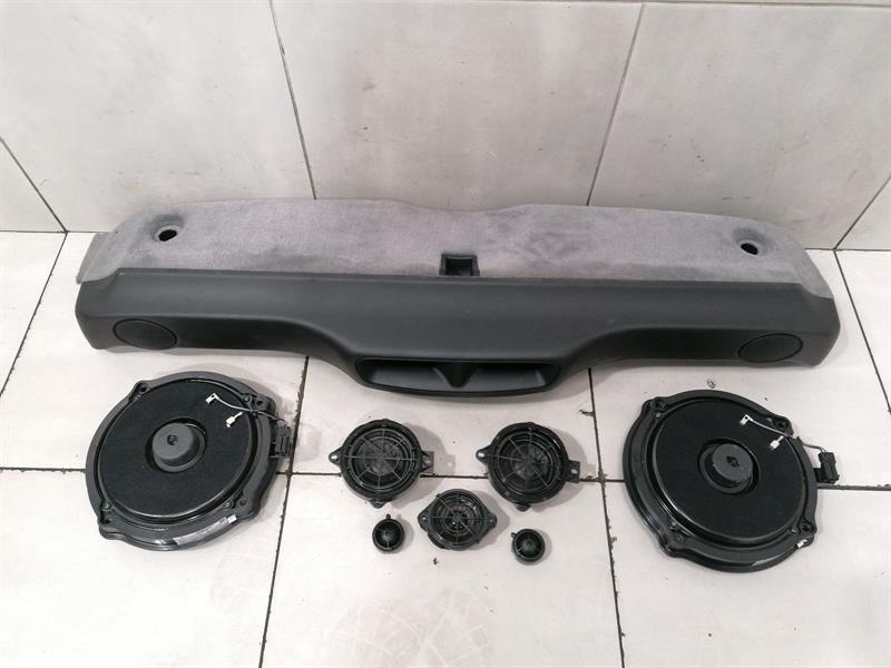 Porsche Boxster (987) Porsche Boxster 987 Speaker SET 98764556401 Speaker SET BOSE Body type: Convertible
Fuel: Petrol