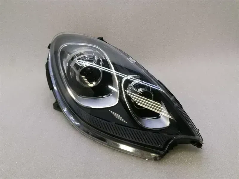 Porsche Macan Right Headlamp Porsche Macan 95B Right 95B941032CG RHD Headlig...