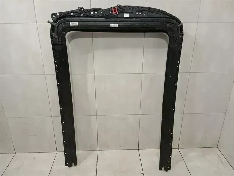 Porsche Macan Sunroof frame
