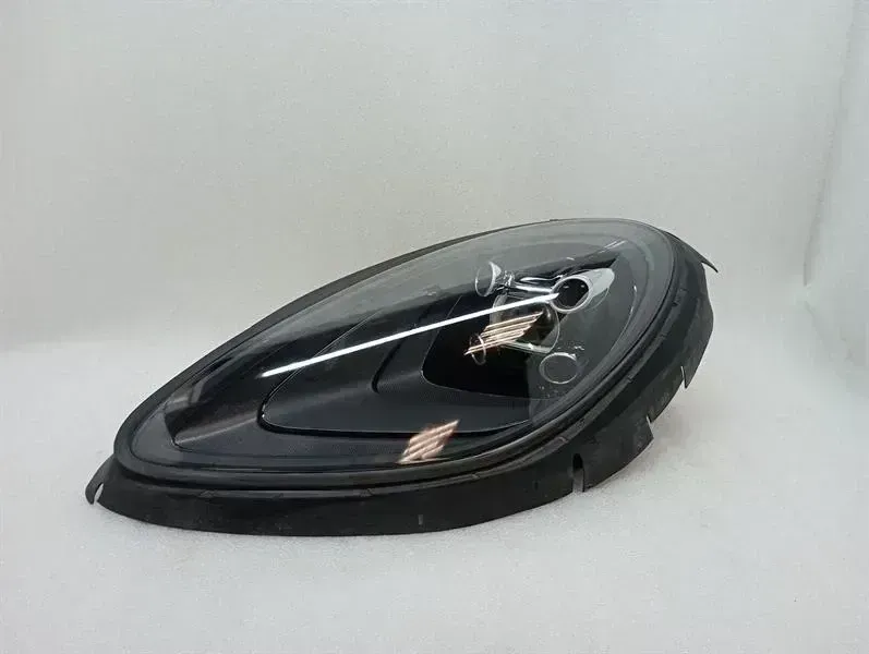 Porsche Macan Left Headlamp
