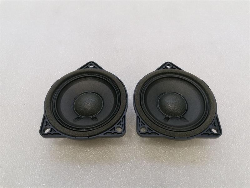 Porsche Macan Speaker