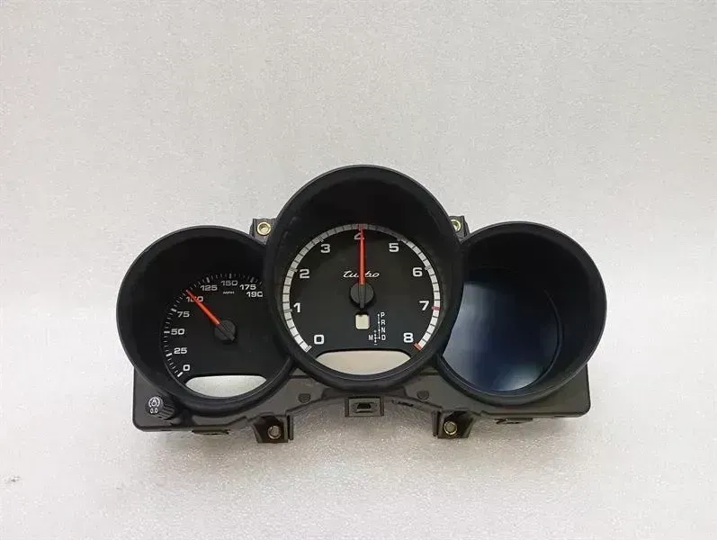 Porsche Macan Porsche Macan 95B Turbo Instrument Cluster 95B920902JP Speedometer 2.9L Body type: SUV
Fuel: Petrol