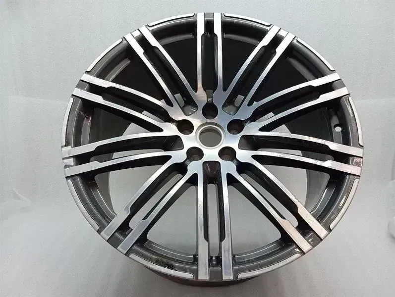 Porsche Macan Alloy Wheel Porsche Macan 95B Alloy Wheel 95B601025BA Alloy...