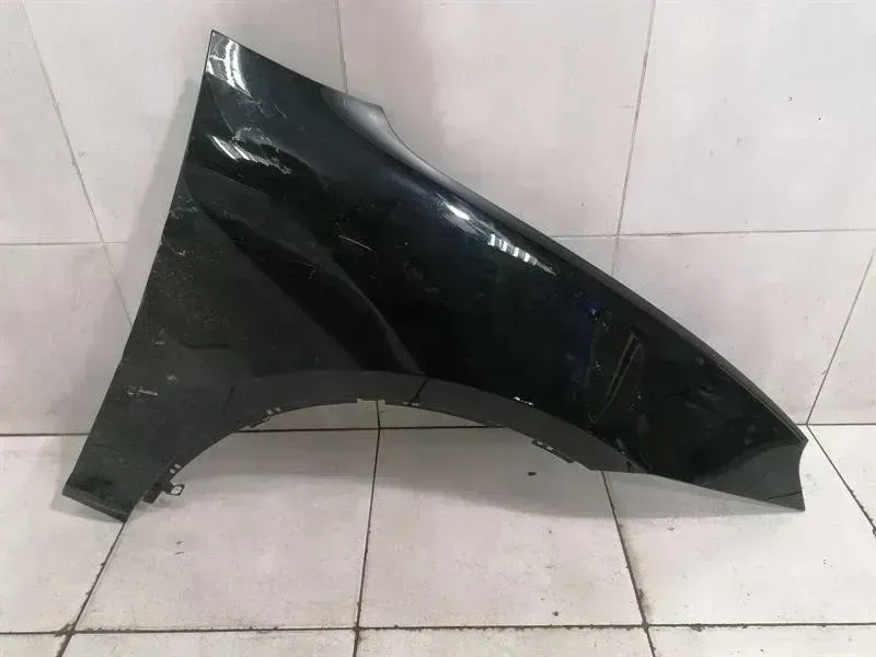 Porsche Macan Right Wing Porsche Macan 95C Right Wing 95C821102B Front R...