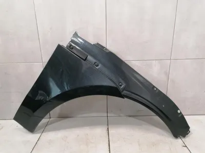 Porsche Macan 95B Prawy błotnik 95B821112B Przedni prawy błotnik
