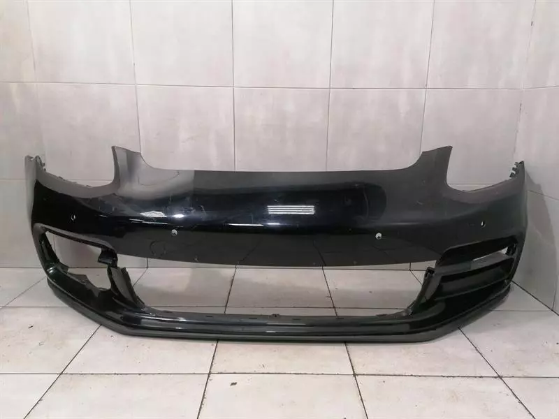 Porsche Panamera Porsche Panamera 971 Front Bumper 971807221 Front Bumper Body type: Hatchback
Fuel: Petrol