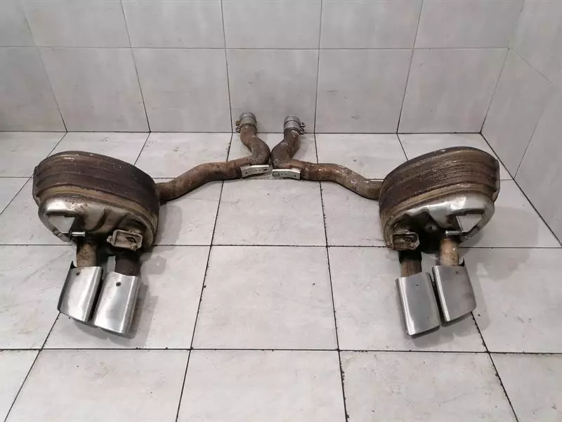 Porsche Panamera Porsche Panamera 971 exhaust 971253608by exhaust muffler CVD 971 turbo Body type: Hatchback
Fuel: Petrol