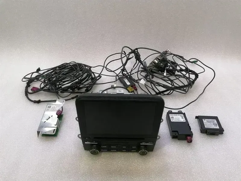 Porsche Boxster (981) Navigation Monitor Porsche Cayman 718 Navigation Monitor 9P1035035...