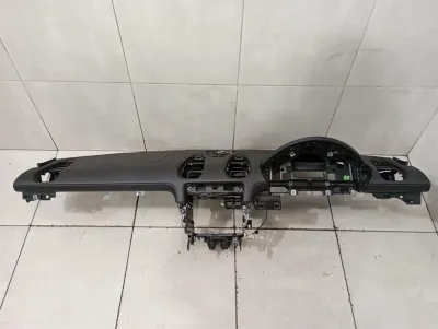 Tableau de bord Porsche Cayman 718 982800481A RHD CUIR ÉTENDU