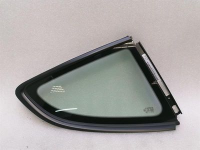 Porsche Cayman 718 Höger Bak 1/4 Glas 98154311208 Dörrglas 1/4 Bak RH