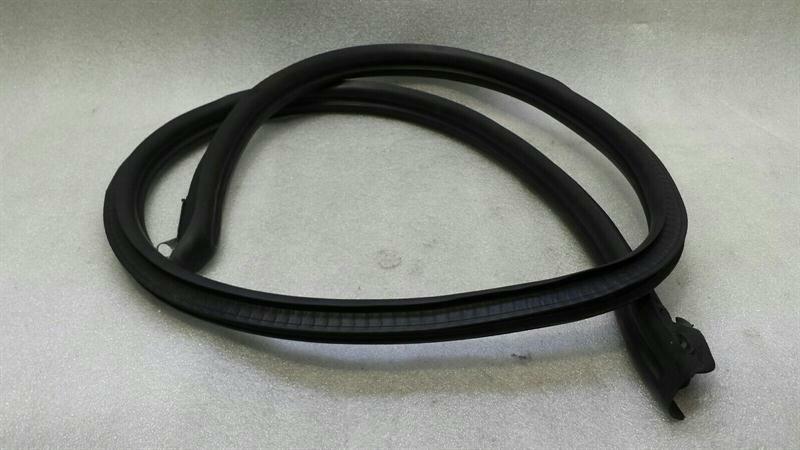 Porsche Boxster (987) Door Seal Porsche Boxster 987 left door seal 98753707503 ...