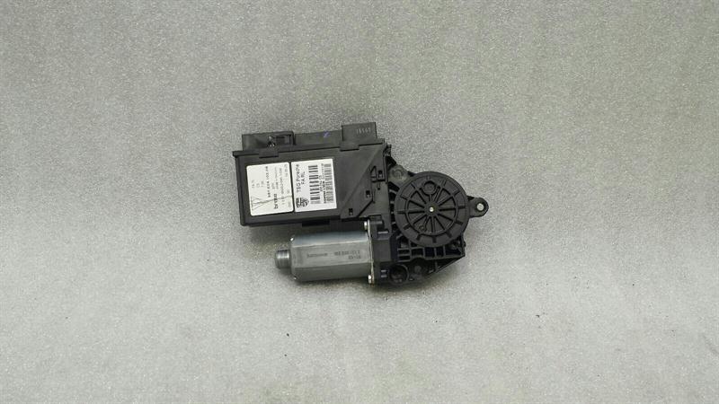 Porsche Boxster (987) Door Window Motor Porsche Boxster 987 RHD Right Door Window Motor...