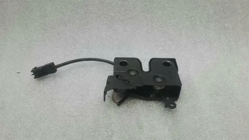 Porsche Boxster (987) Boot Lock Porsche Boxster 987 boot lock 98751205301 tailg...