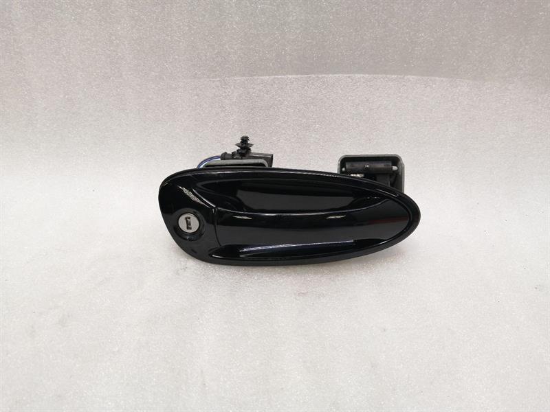 Porsche Boxster (987) Porsche Cayman 987 door handle 99753706200 door handle RHD right-hand drive Body type: Coupe
Fuel: Petrol