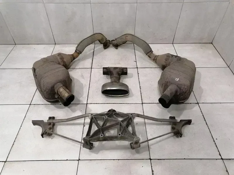 Porsche Boxster (987) Porsche Boxster 987 Exhaust Silencer 98711125300 Exhaust Muffler Body type: Convertible
Fuel: Petrol