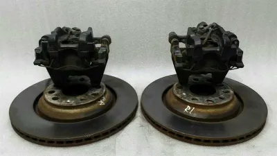 Audi RS3 8V bromssatssats bak 1K0615601N bakbromsssystem TTRS KALIPER SKIVOR
