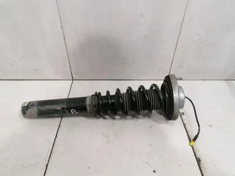 Porsche Boxster (981) Shock Absorber Front Porsche Boxster 718 shock absorber front 982412...