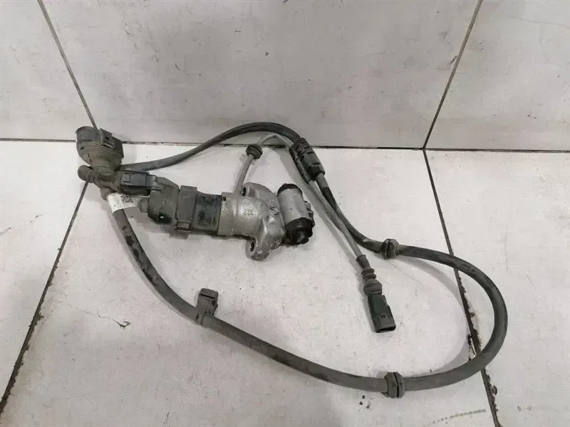 Porsche Boxster (981) PBM Park Brake Motor Porsche Boxster 718 PBM Park Brake Engine 29860...