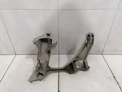 Porsche Boxster 718 apakšrāmis aizmugurējā 98133115106 ass rāmis aizmugurējā ass