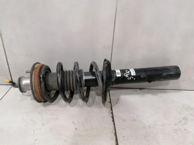 Заден амортисьор Porsche Boxster 718 982512021E Дефектен заден амортисьор