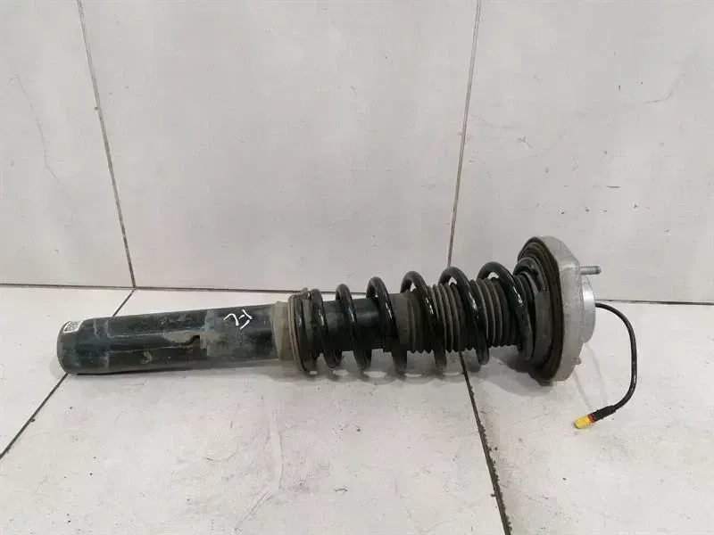 Porsche Boxster (981) Shock Absorber Front Porsche Cayman 718 Shock Absorber Front 9824120...
