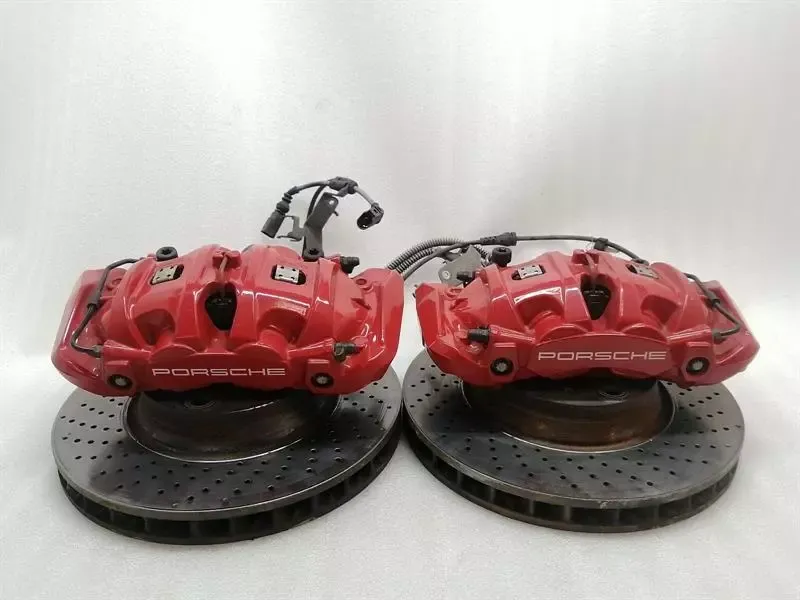 Porsche Boxster 718 Front Brake Caliper Set 982615105D Caliper GTS BREMBO