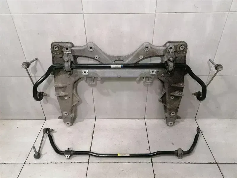 Porsche Boxster (981) Porsche Boxster 718 Beam Subframe Front 99134108116 Front Axle Carrier 981 Body type: Convertible
Fuel: Petrol
