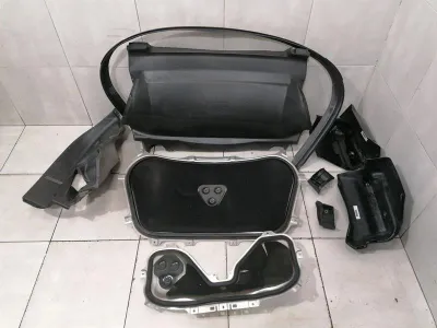 Porsche Boxster 718 bagāžas nodalījuma pārsegs 982827015A bagāžas nodalījuma ieliktnis