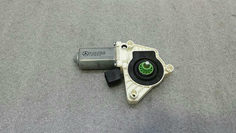 Mercedes-Benz C (W204) Door Window Motor Mercedes E Class W207 RRH Door Window Motor A20...