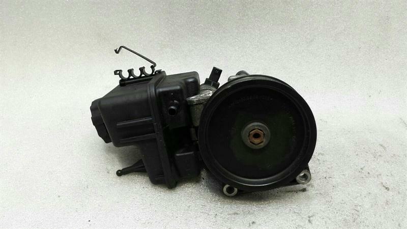 Mercedes-Benz C (W204) power steering pump Mercedes E Class W207 Power Steering Pump A0064...