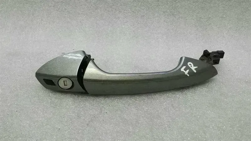 Mercedes-Benz C (W204) Door handle Mercedes E Class W207 Front Right Door Handle A...