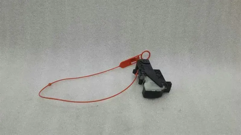 Mercedes-Benz C (W204) Electronic module