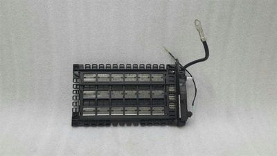 Mercedes E klases W212 sildītāja matrica A2058300305 siltummaiņa radiators