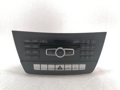 Mercedes C Klasa W204 odtwarzacz CD A2049001813 sterownik systemu audio NTG 4.5 1CD