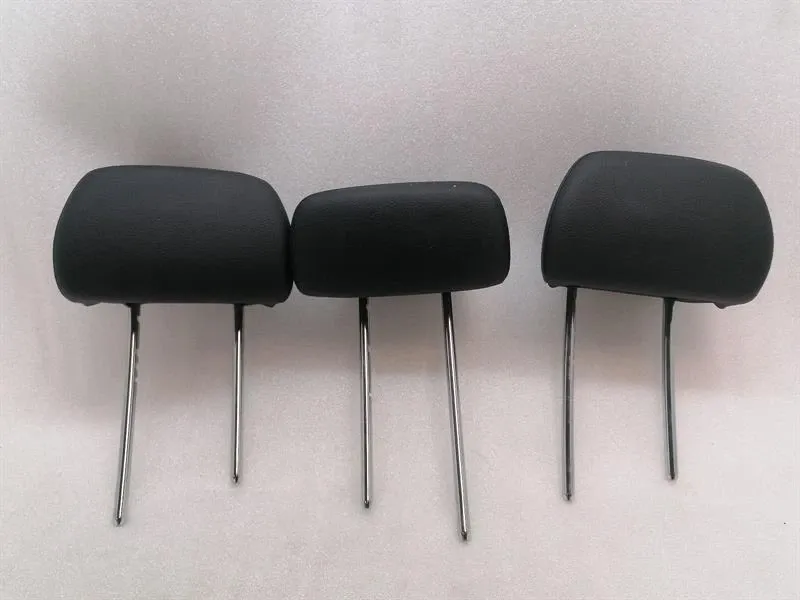 Mercedes C Class W204 Rear Headrest Set A2049702950 Rear Headrest Set