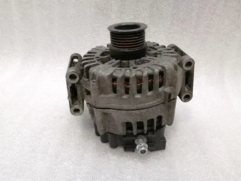 Mercedes-Benz A (W176) Mercedes C Class W205 HYBRID C300H Alternator A0009063805 Alternator 250A Body type: Saloon
Fuel: Hybrid