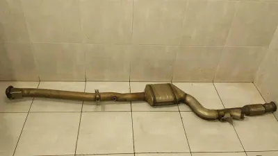 Mercedes C Class W205 Down Pipe A2054901420 Система за ауспух RHD
