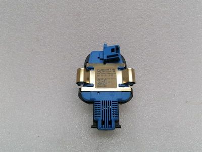 Mercedes C Klass W205 Sensor A2059006715 REGN REGN REGN