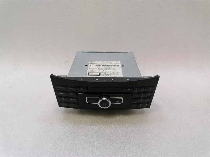 Mercedes W212 W207 Command CD Player A2129001317 Audio System Controller