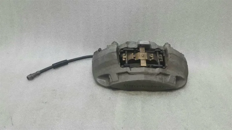Mercedes C W205 Left Front Caliper A0114219598 Brake Caliper Front Left AMG Pack